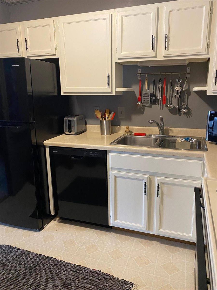 1800 Riverwood Drive, Burnsville, MN 55337