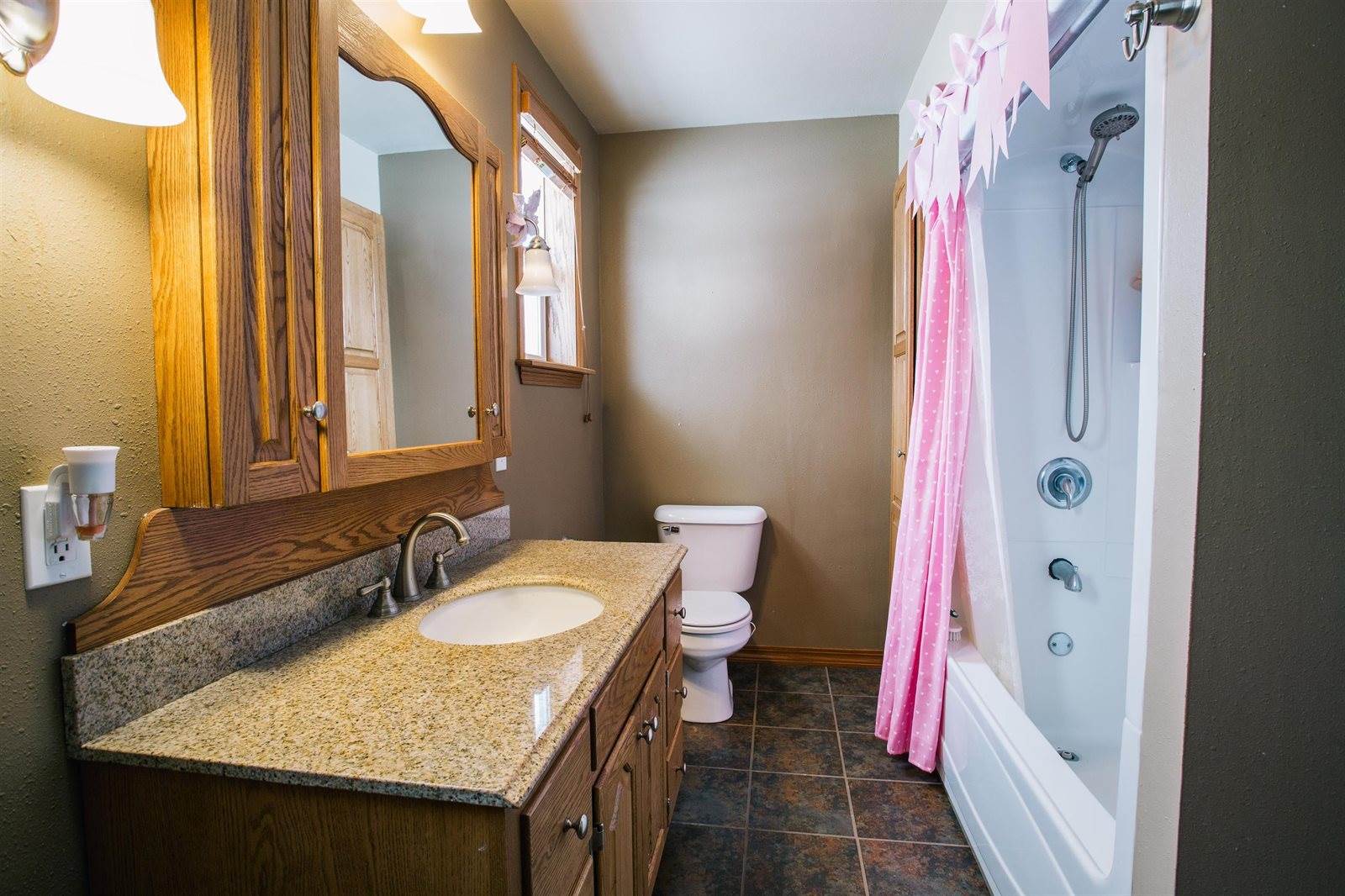 101 S West Street, Loyal, WI 54446