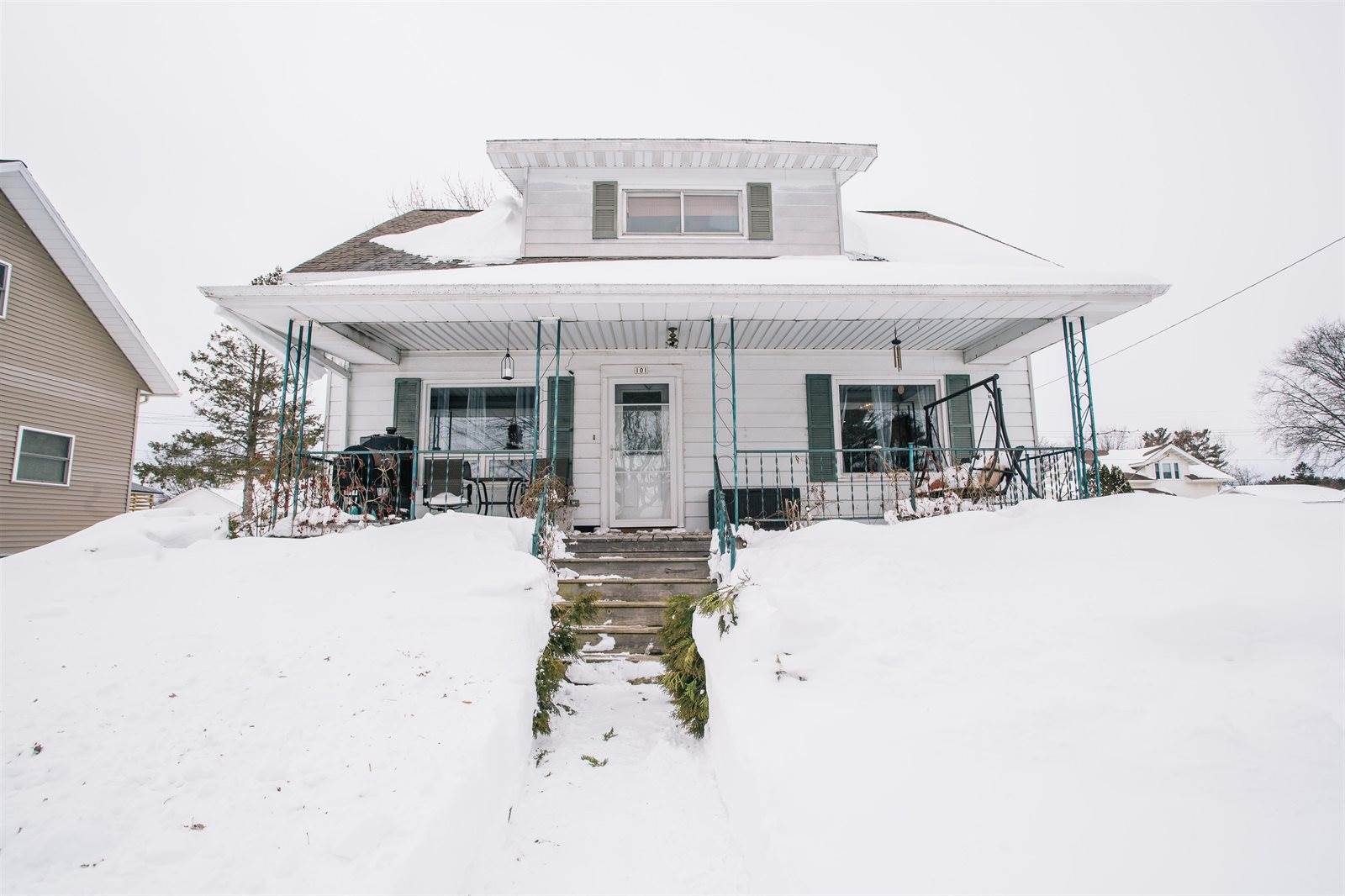 101 S West Street, Loyal, WI 54446