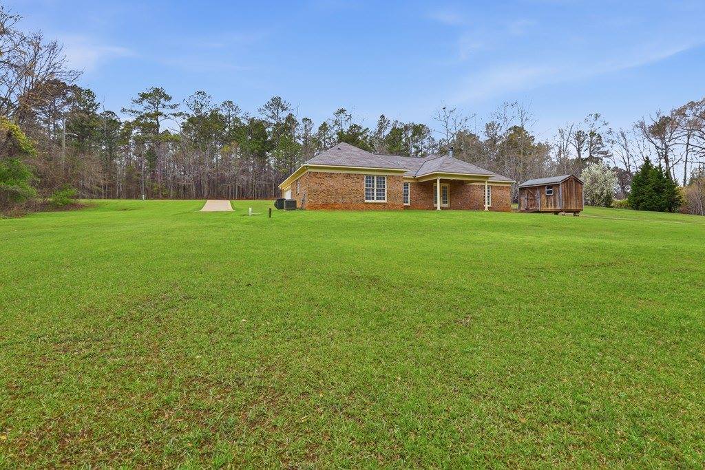 1159 Ossahatchie Creek Road, Ellerslie, GA 31807