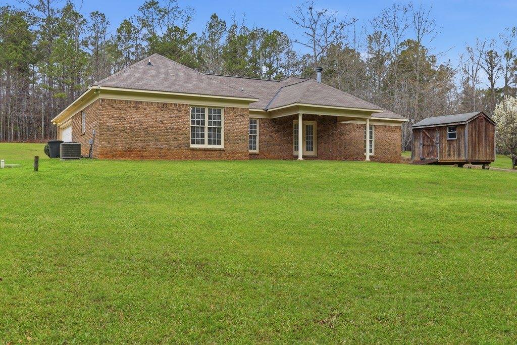 1159 Ossahatchie Creek Road, Ellerslie, GA 31807