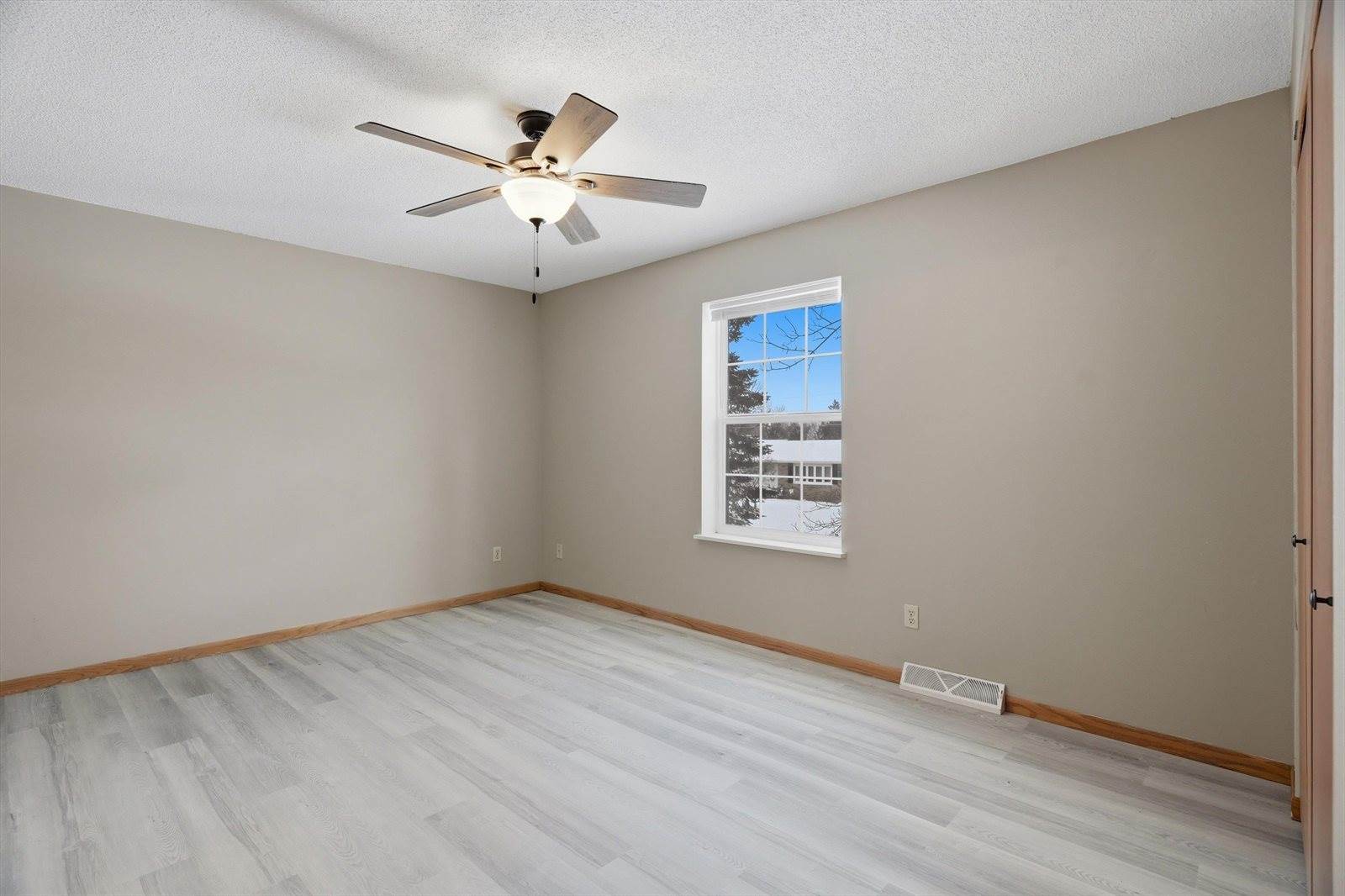 2806-2808 S Felker Avenue, Marshfield, WI 54449