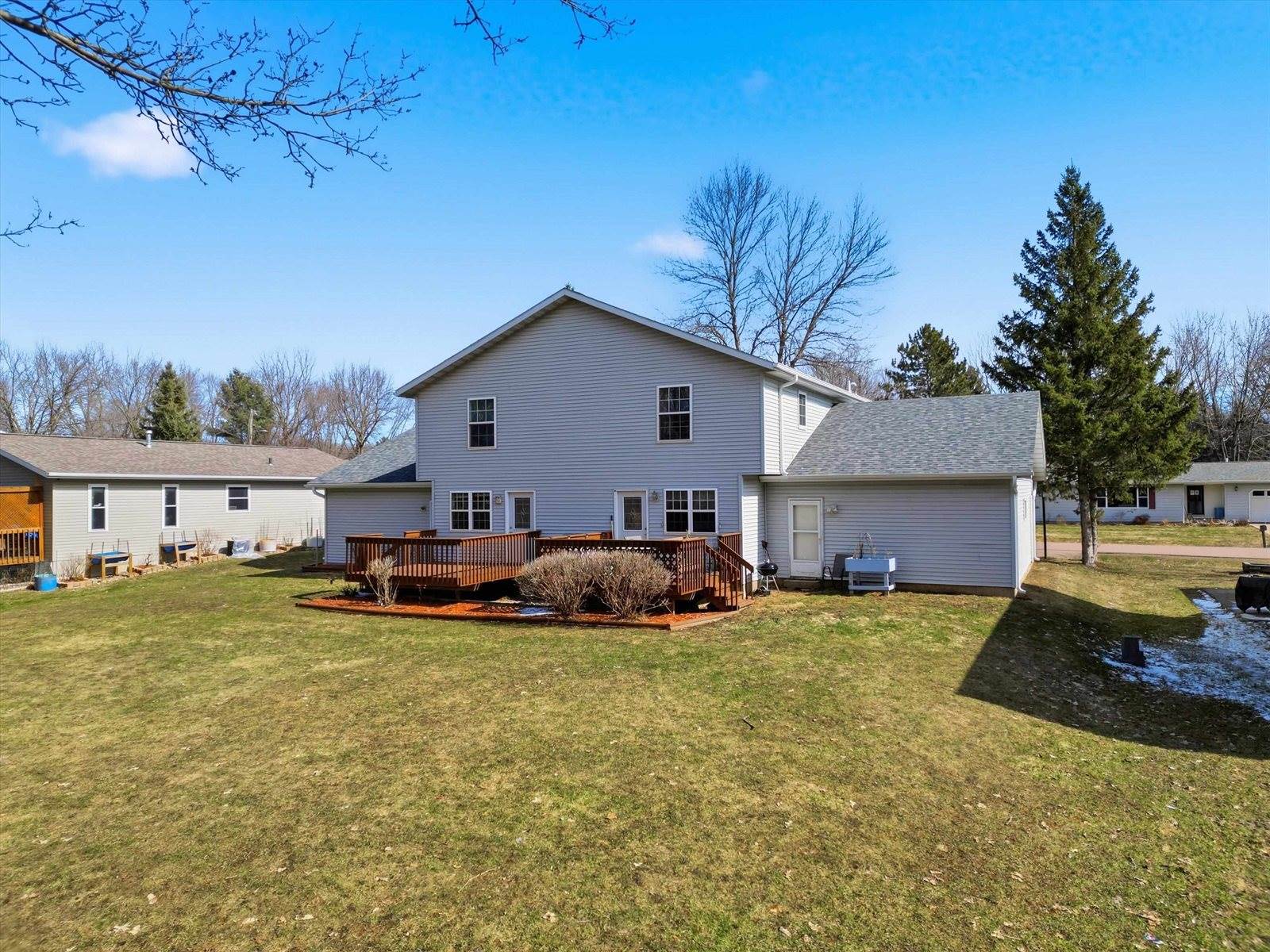 2806-2808 S Felker Avenue, Marshfield, WI 54449