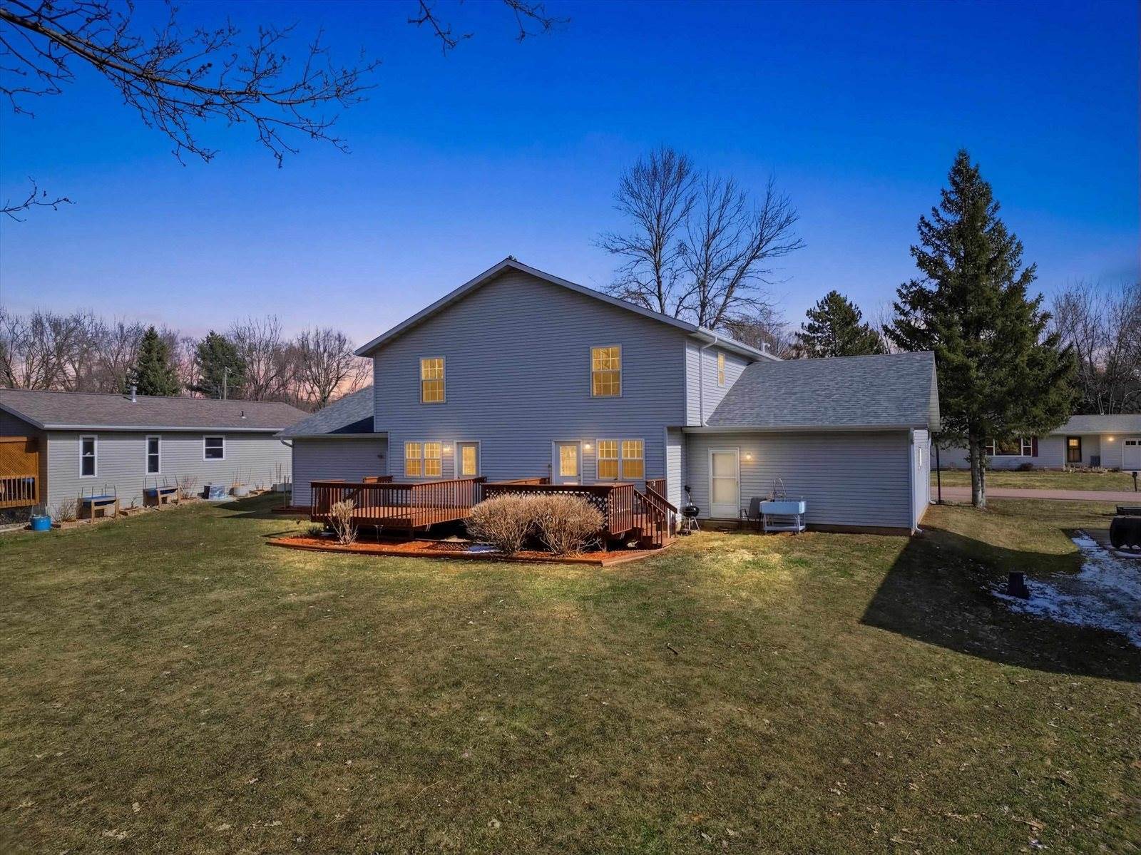 2806-2808 S Felker Avenue, Marshfield, WI 54449
