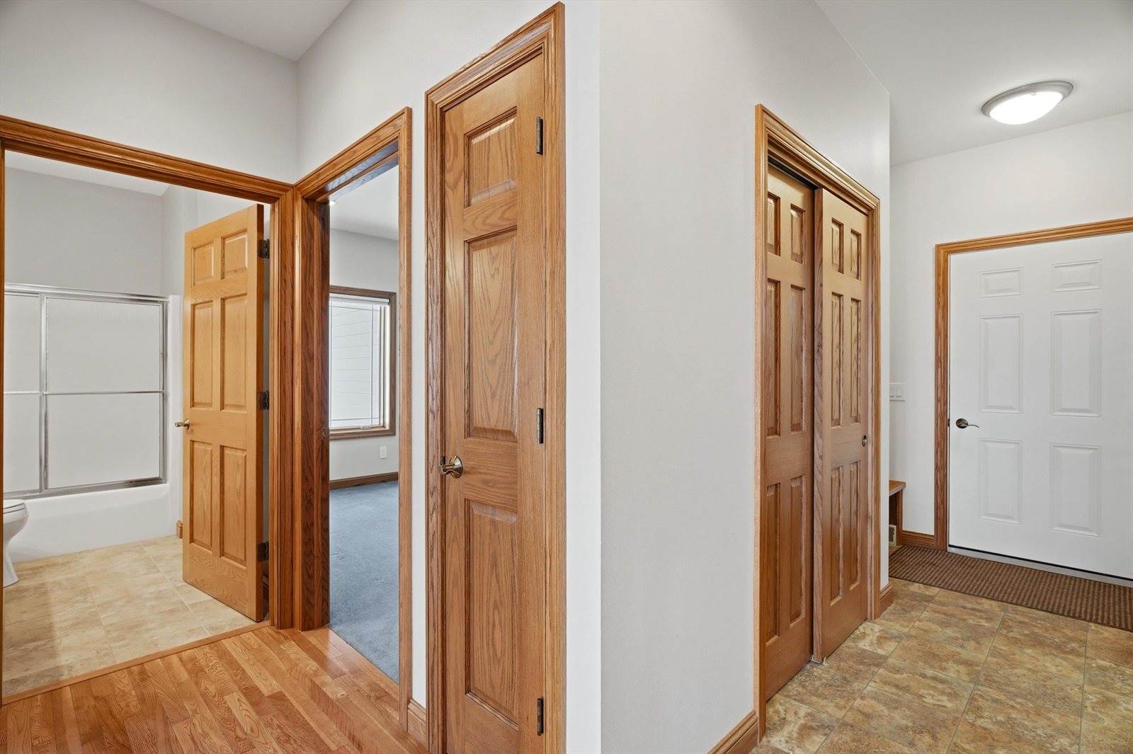 1137 W Ridge Road, Marshfield, WI 54449