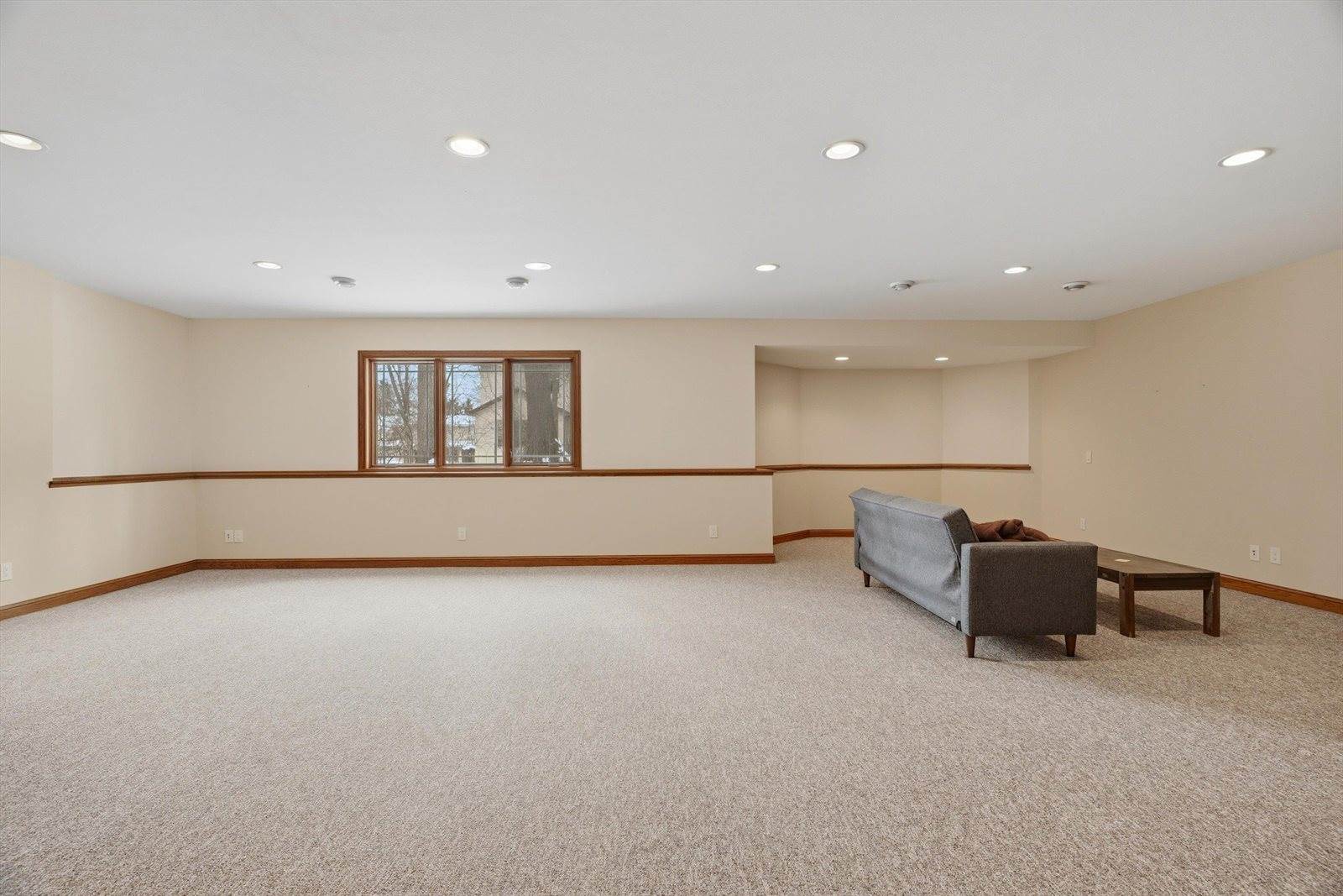 1137 W Ridge Road, Marshfield, WI 54449