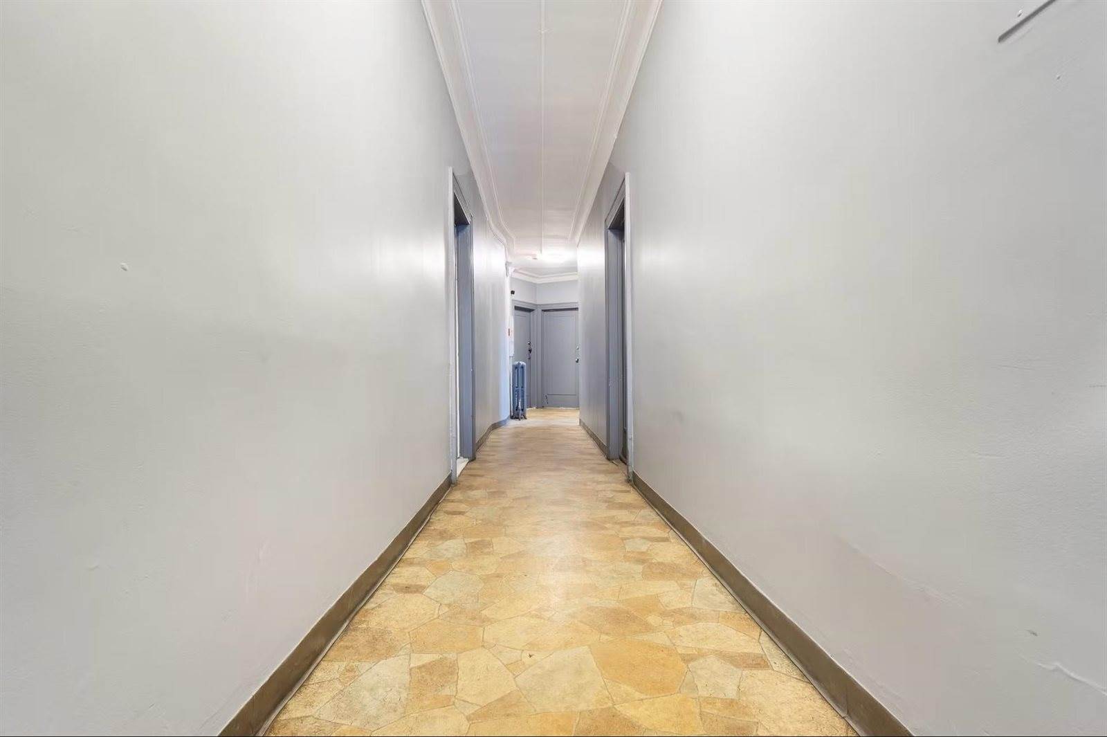 7306 Park Ave, North Bergen, NJ 07047