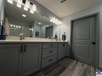 116 East Southglenn#A, Terre Haute, IN 47802