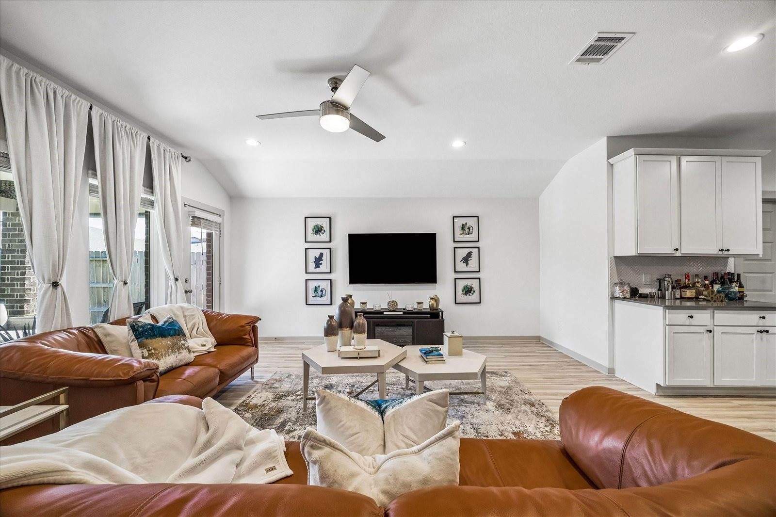 3403 Lake Landing Lane, Missouri City, TX 77459