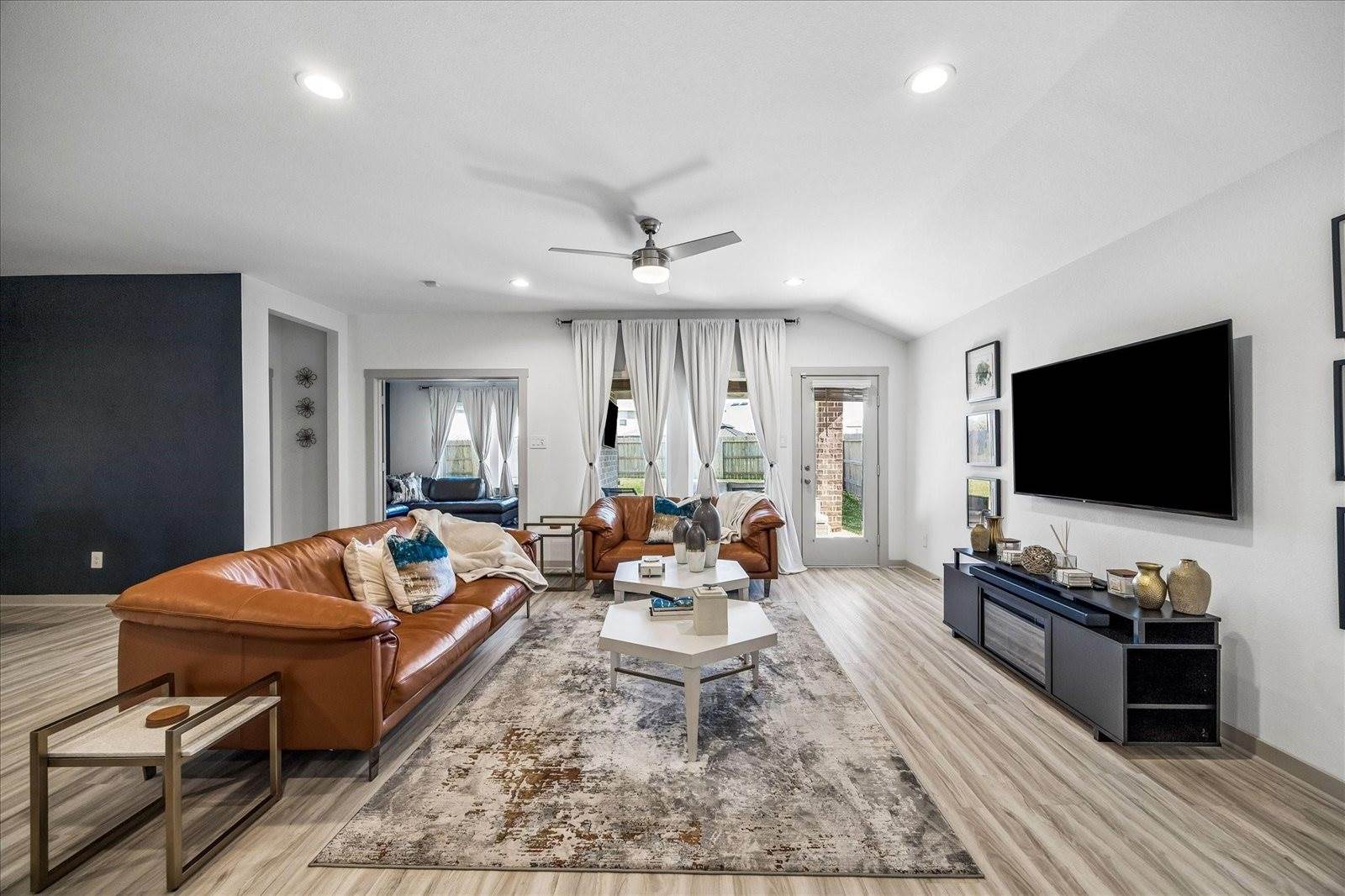 3403 Lake Landing Lane, Missouri City, TX 77459