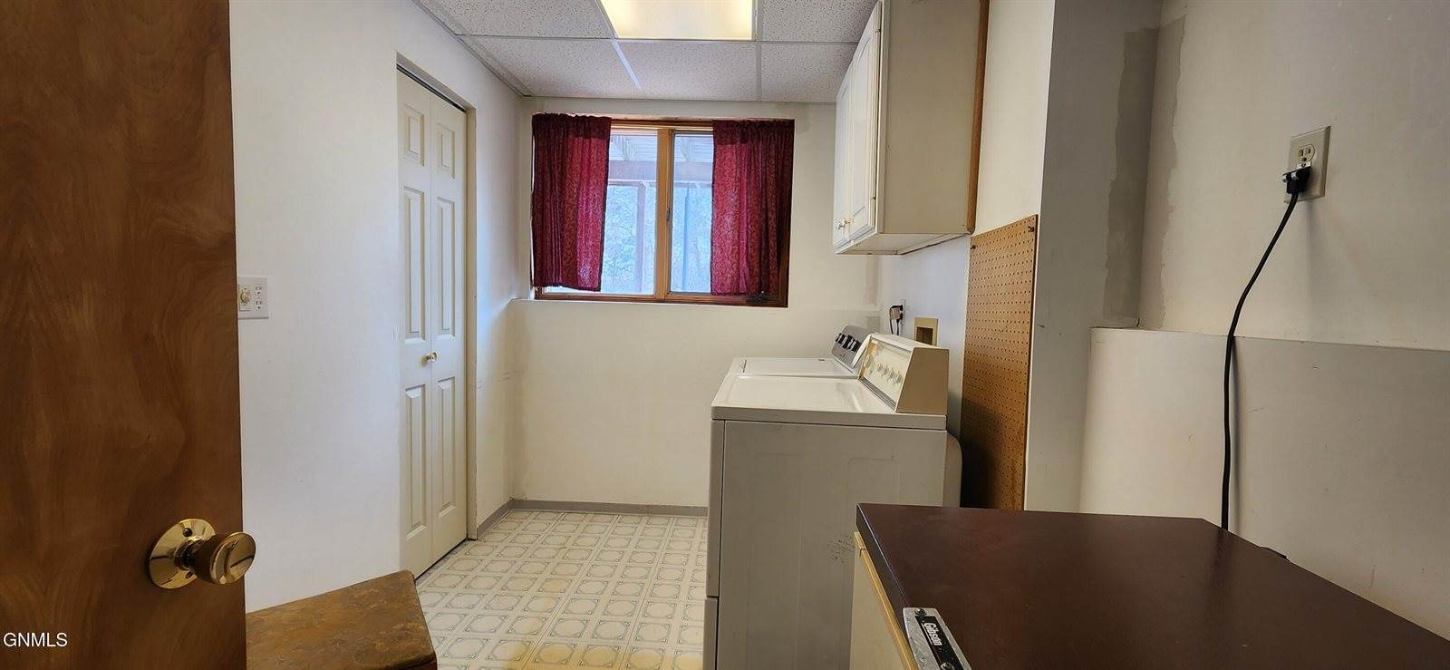 6707 Sonora Way, Bismarck, ND 58503