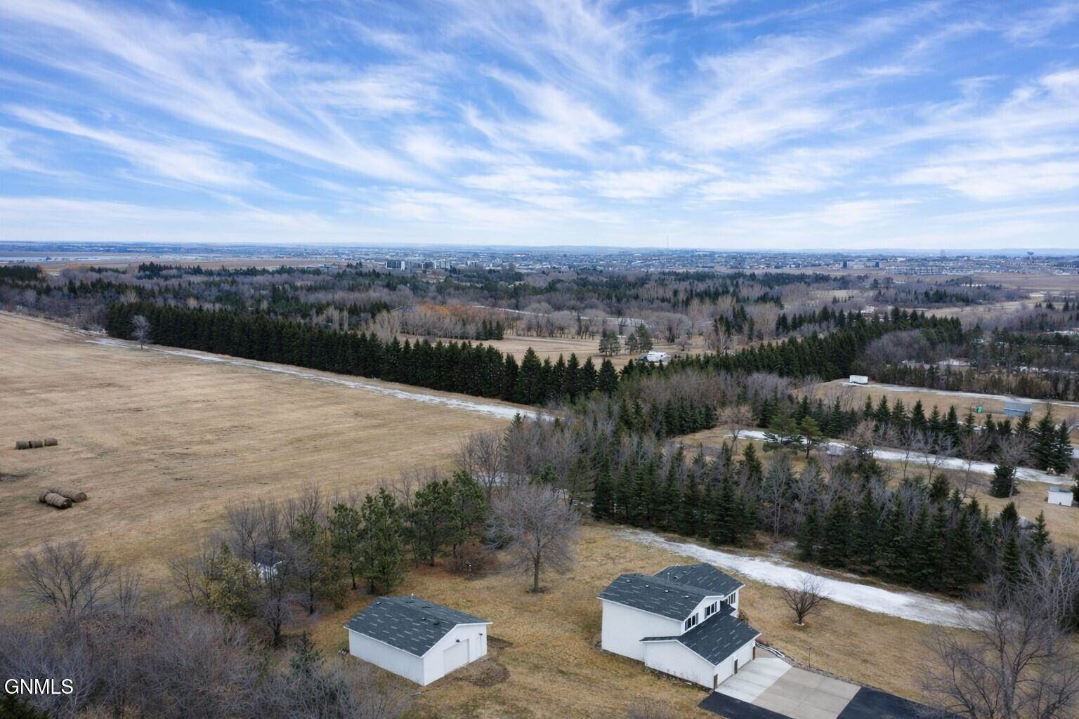 6707 Sonora Way, Bismarck, ND 58503