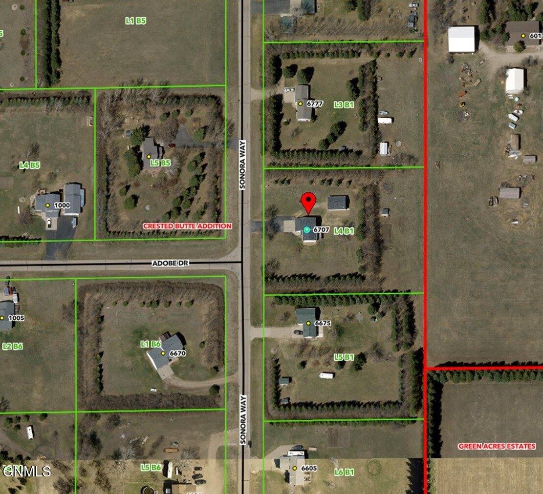 6707 Sonora Way, Bismarck, ND 58503