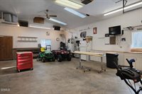 6707 Sonora Way, Bismarck, ND 58503