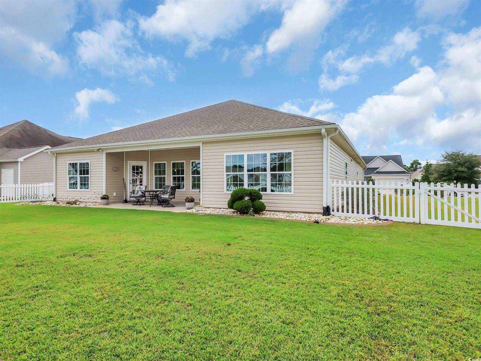 1218 White Fox Ct., Conway, SC 29526