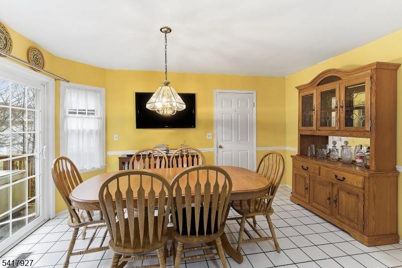 4 Crowel Rd, Hillsborough Township, NJ 08844