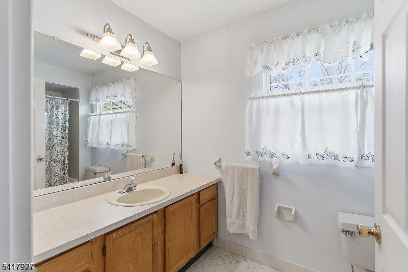 4 Crowel Rd, Hillsborough Township, NJ 08844