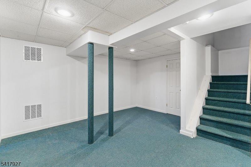 4 Crowel Rd, Hillsborough Township, NJ 08844