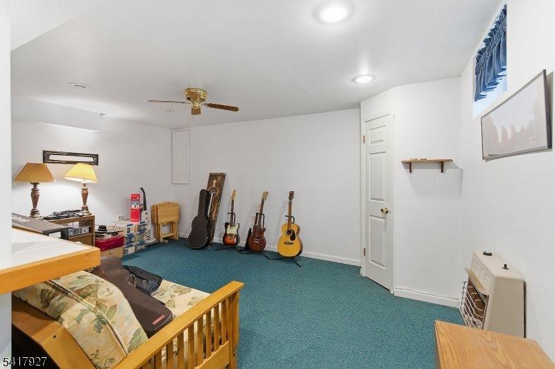 4 Crowel Rd, Hillsborough Township, NJ 08844