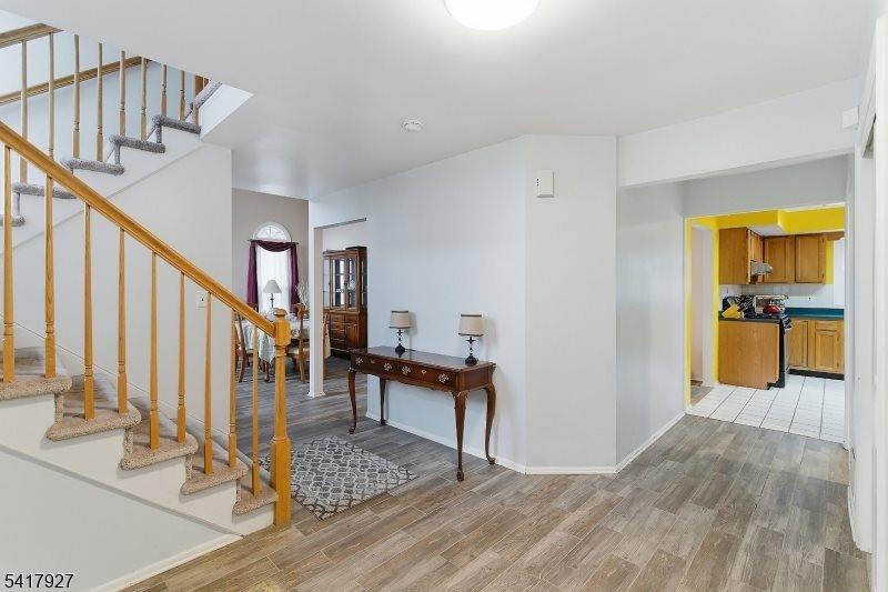 4 Crowel Rd, Hillsborough Township, NJ 08844