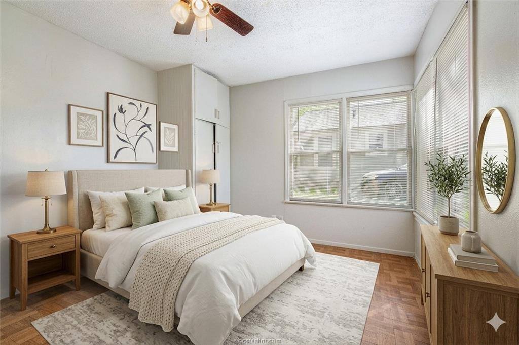 1302 East 23rd Street, Bryan, TX 77803