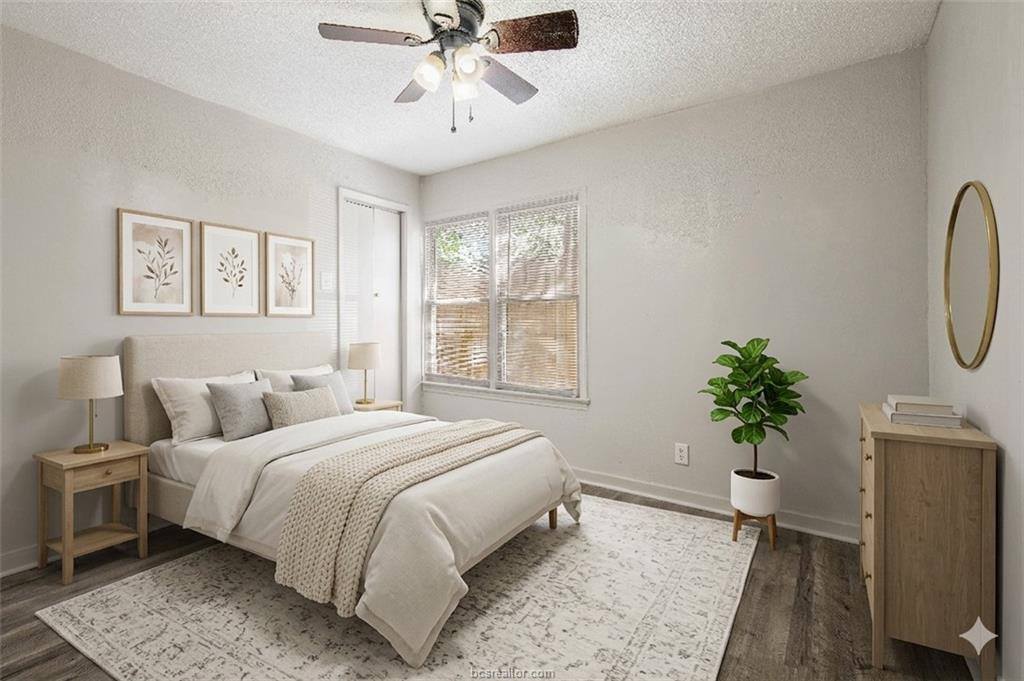 1302 East 23rd Street, Bryan, TX 77803