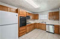 1302 East 23rd Street, Bryan, TX 77803