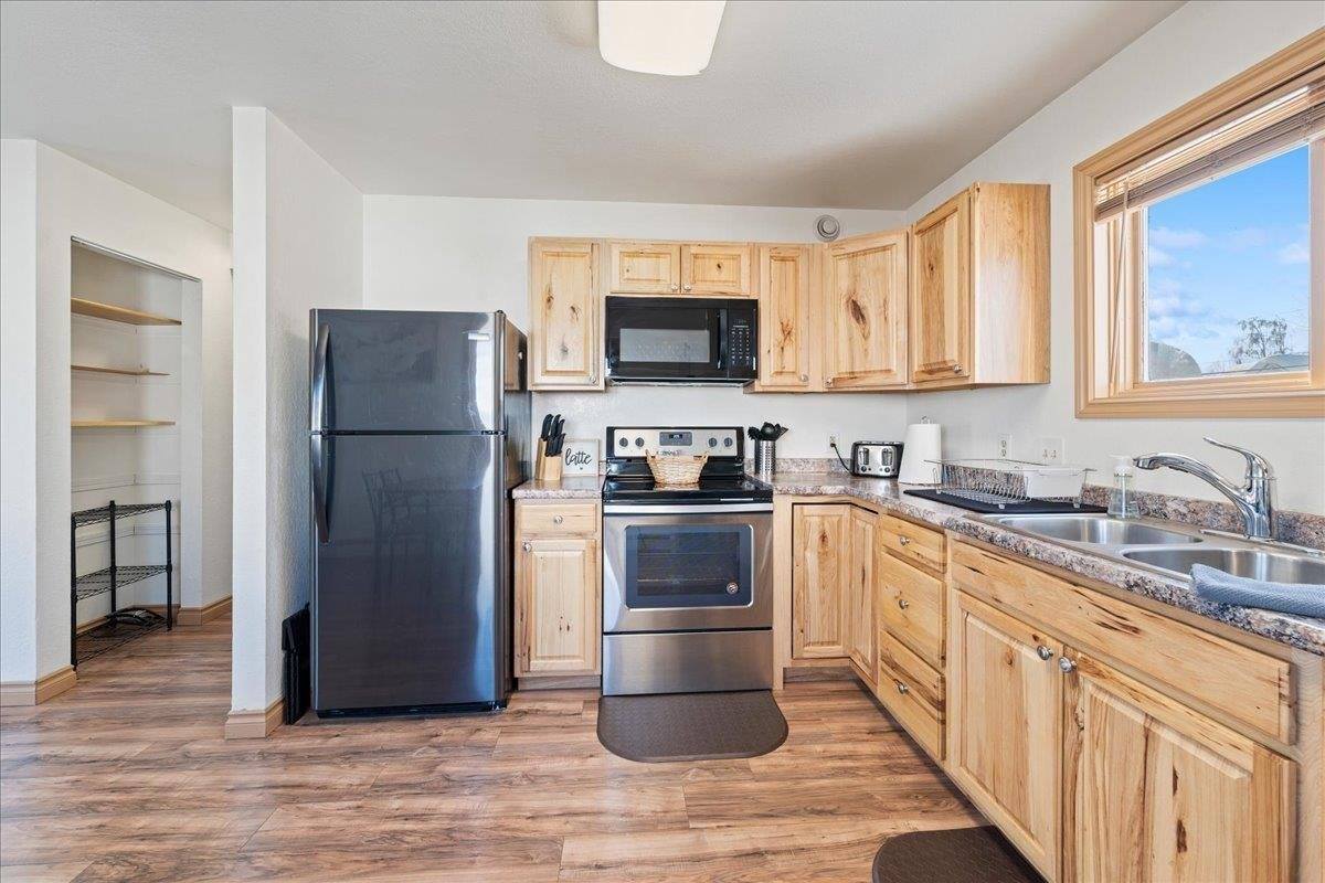 2223 Cowles Street, fairbanks, AK 99701