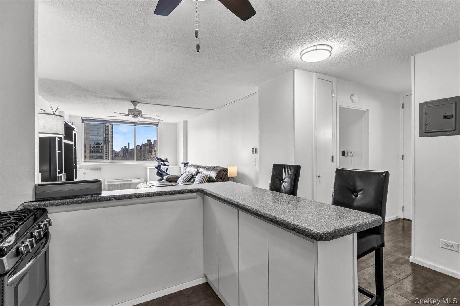 345 East 93rd Street, New York, NY 10128