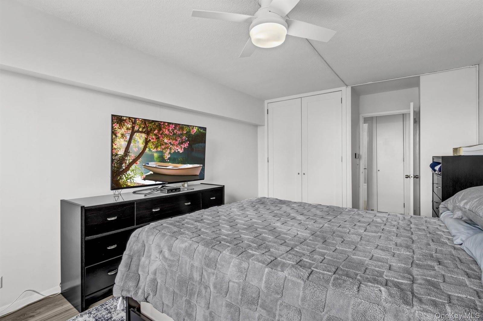 345 East 93rd Street, New York, NY 10128