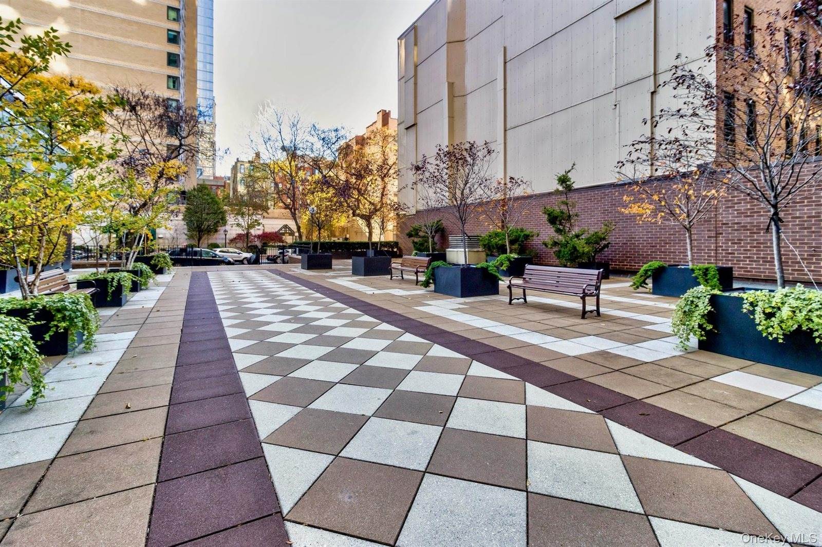 345 East 93rd Street, New York, NY 10128