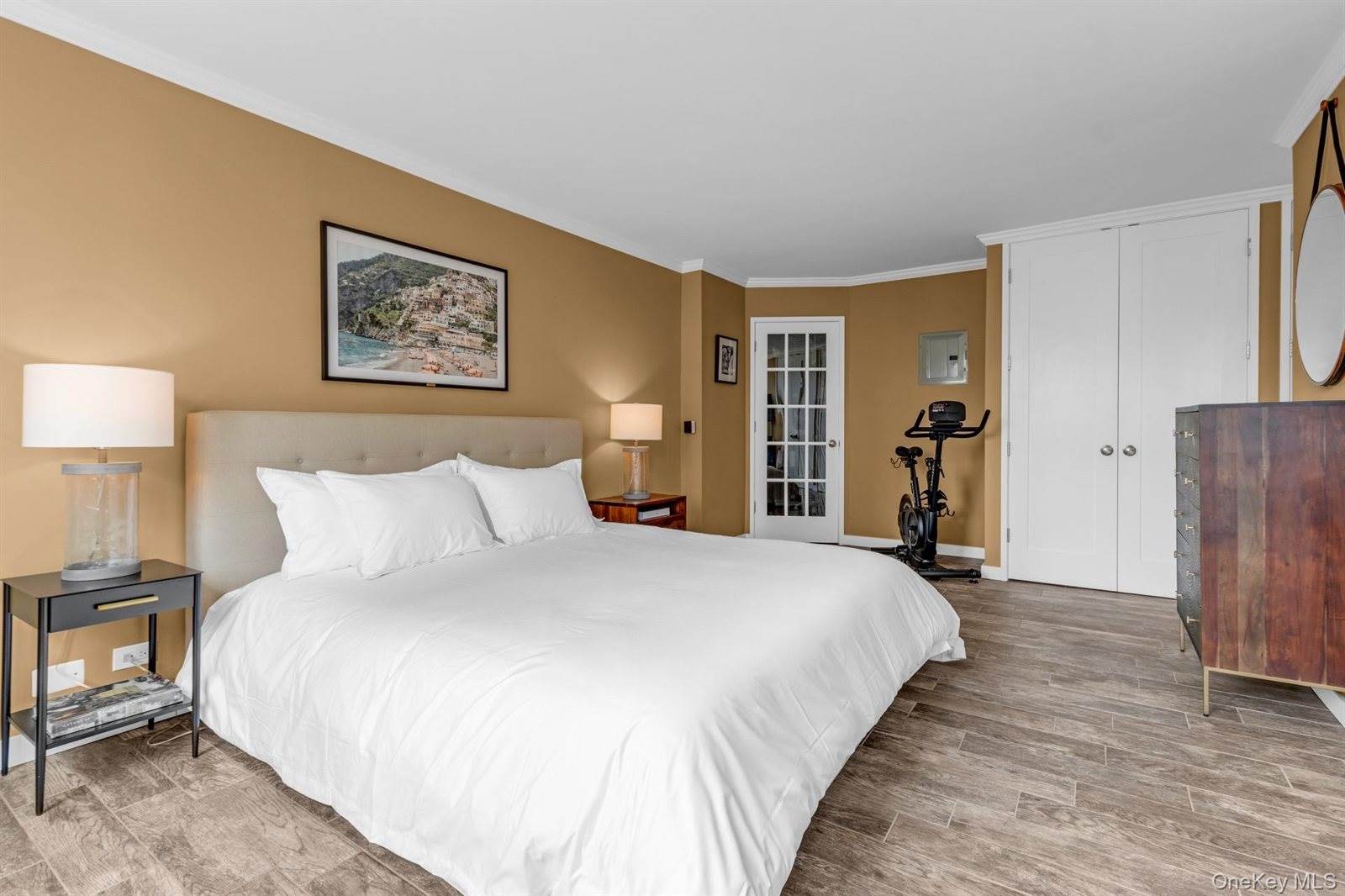 345 East 93rd Street, #11DE, New York, NY 10128