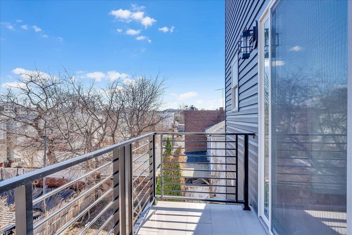 206 Clendenny Ave, JC, West Bergen, NJ 07304