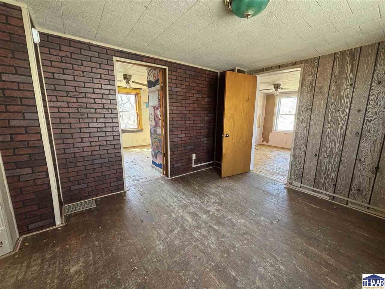 2012 1st, Terre Haute, IN 47807