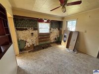 2012 1st, Terre Haute, IN 47807