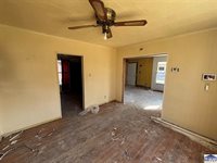 2012 1st, Terre Haute, IN 47807