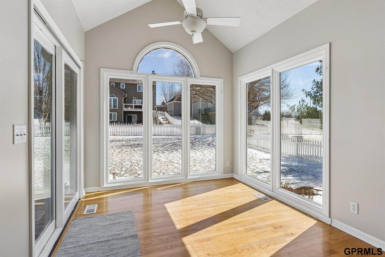 4811 North 142Nd Street, Omaha, NE 68164