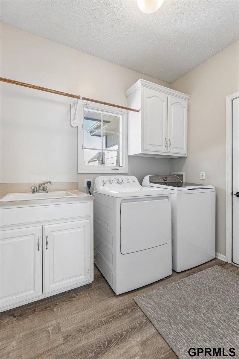 4811 North 142Nd Street, Omaha, NE 68164