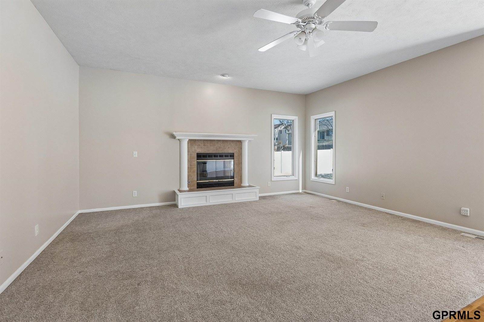 4811 North 142Nd Street, Omaha, NE 68164