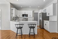 4811 North 142Nd Street, Omaha, NE 68164