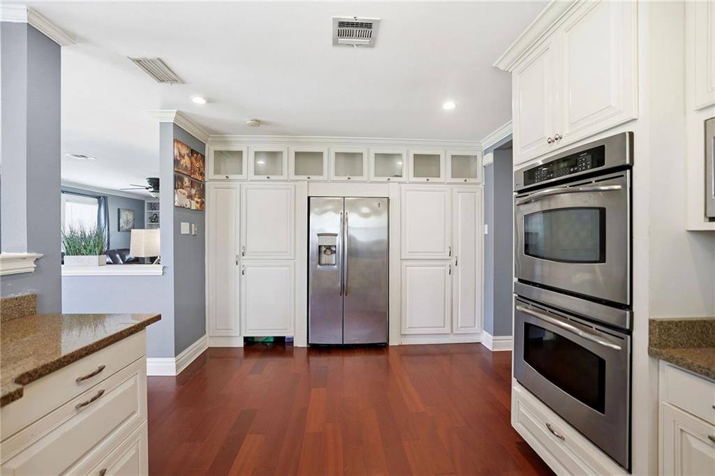 220 Tchefuncte Drive, Covington, LA 70433