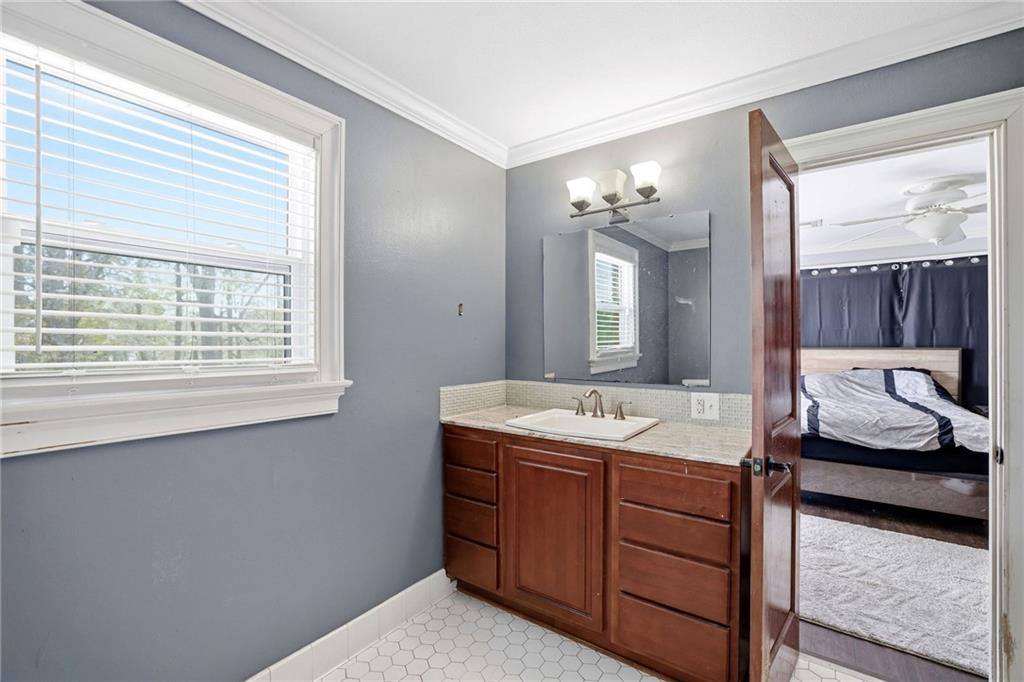 220 Tchefuncte Drive, Covington, LA 70433