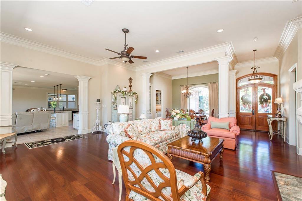 451 Lake Orleans Boulevard, Ponchatoula, LA 70454