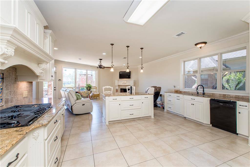 451 Lake Orleans Boulevard, Ponchatoula, LA 70454