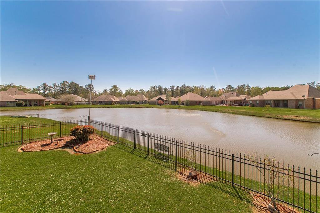 451 Lake Orleans Boulevard, Ponchatoula, LA 70454