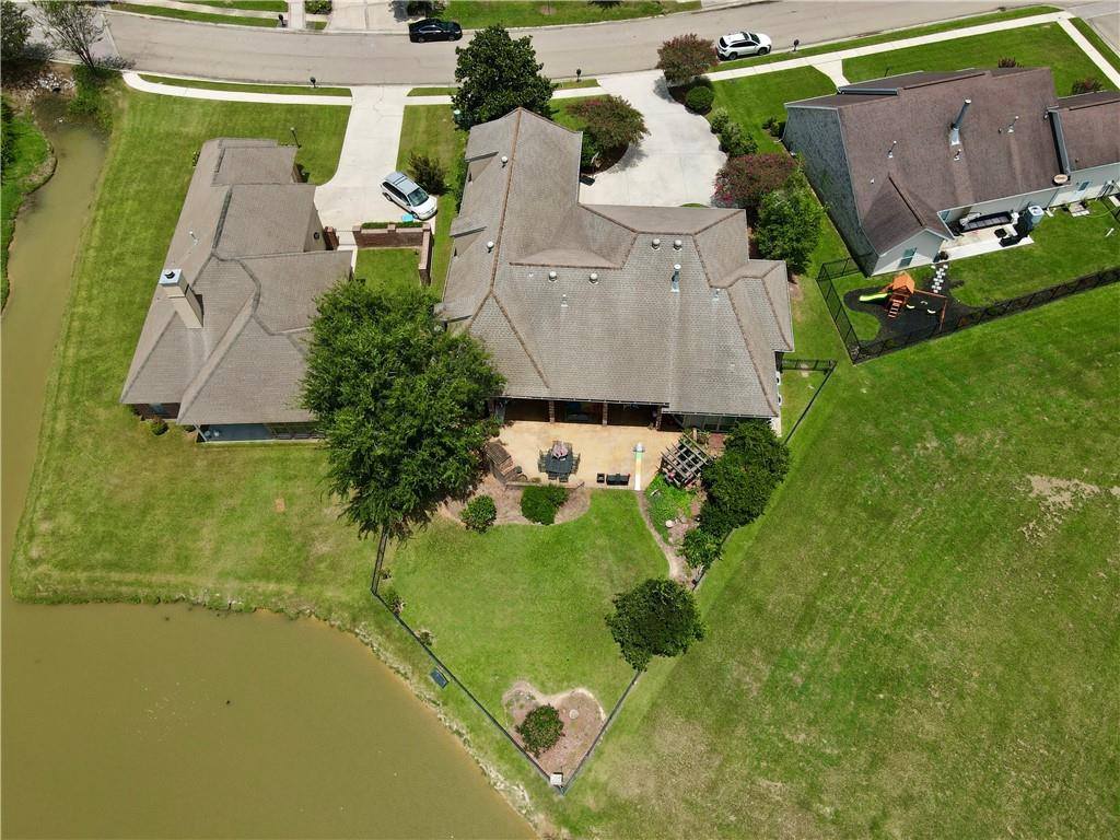 451 Lake Orleans Boulevard, Ponchatoula, LA 70454