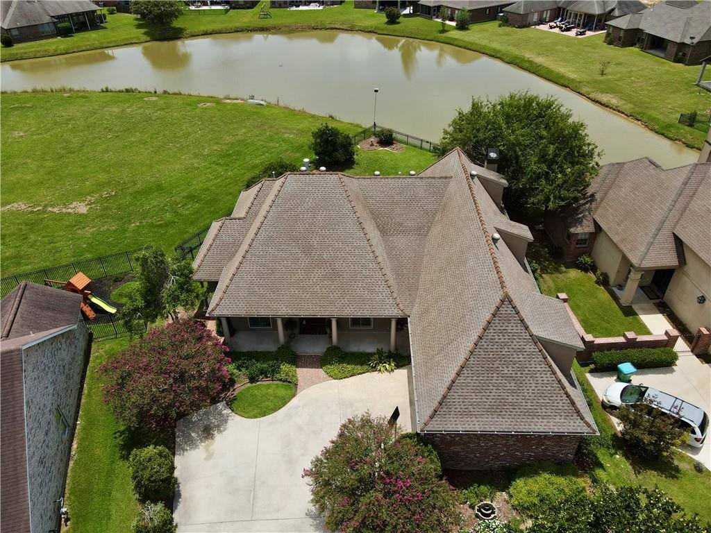 451 Lake Orleans Boulevard, Ponchatoula, LA 70454