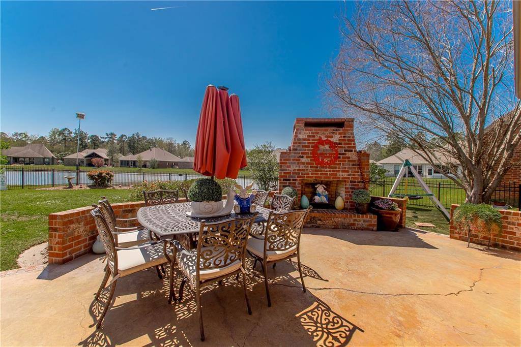 451 Lake Orleans Boulevard, Ponchatoula, LA 70454