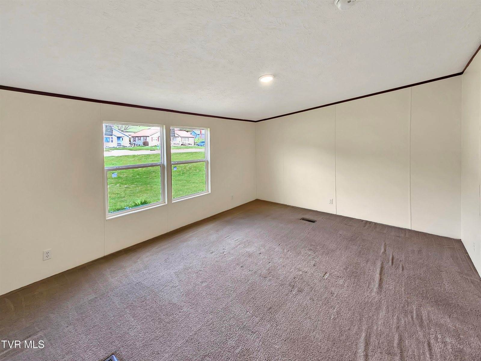 1770 Highway 91, Elizabethton, TN 37643