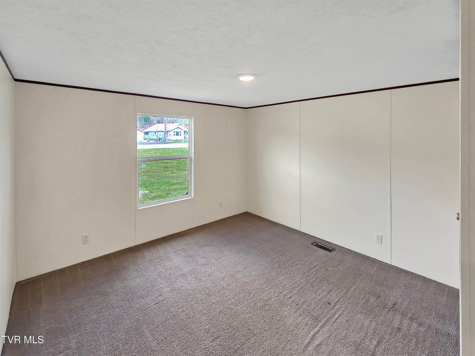 1770 Highway 91, Elizabethton, TN 37643